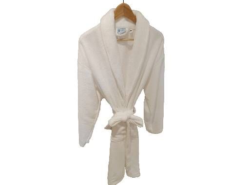 hotel bathrobes