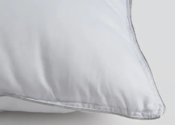 μαξιλαρια ξενοδοχειου