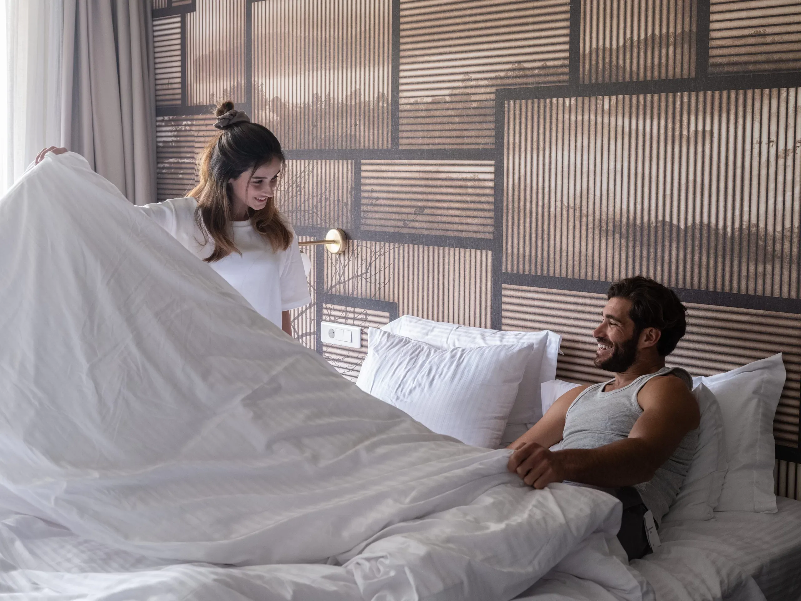 λευκα ειδη ιματισμος